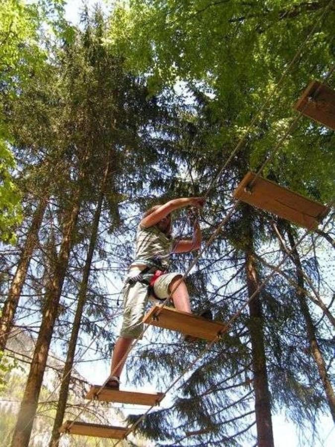 Le 211,ski et randonnée, lave linge ,parking Bernex Extérieur photo
